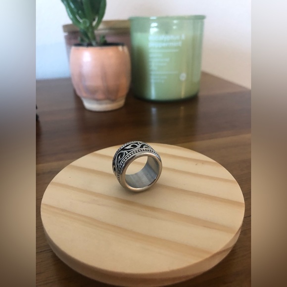 Men's Rings of various sizes - Picture 9 of 10